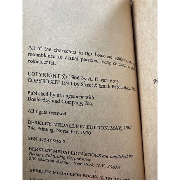 The Winged Man by A E VAN VOGT Book Vintage Paperback 1970 - Picture 4 of 4